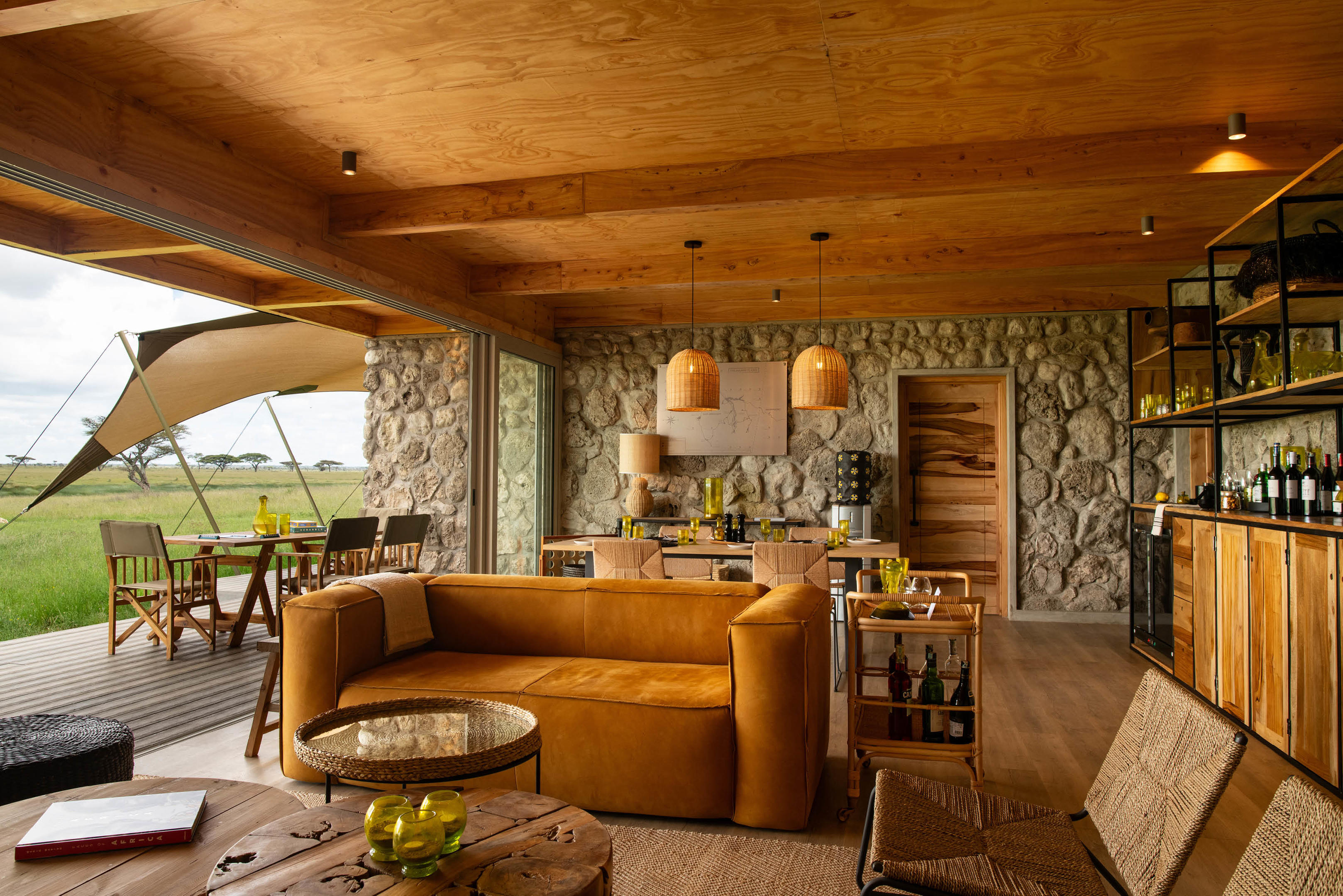 Namiri Plains Retreat thumbnail 5